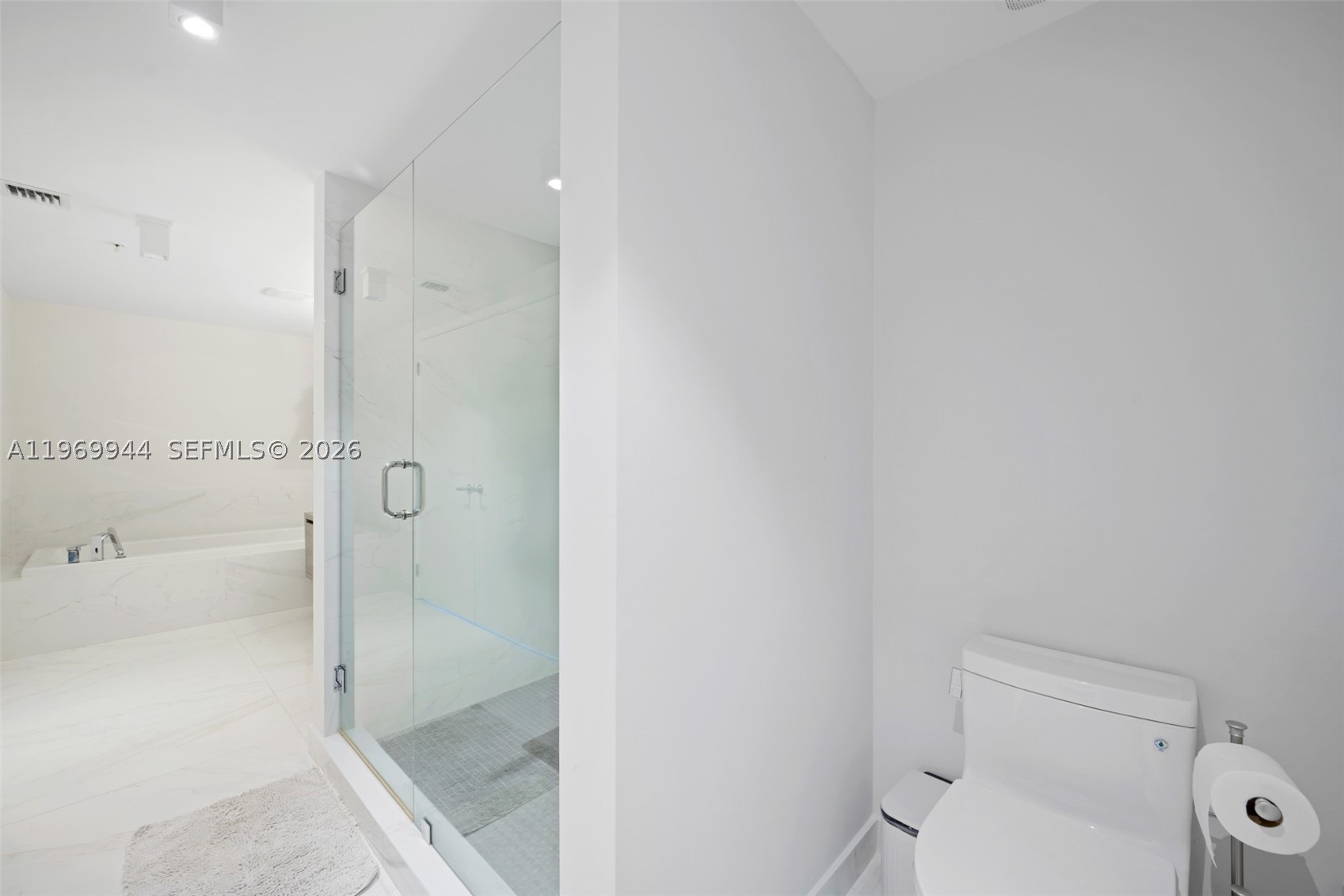 400 Sunny Isles Blvd #2004, Sunny Isles Beach FL 33160