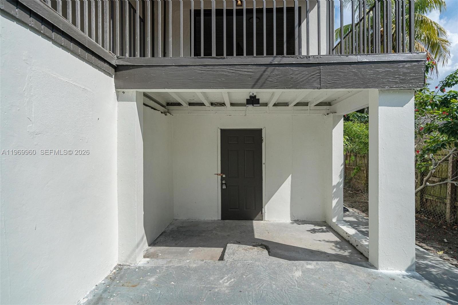 1523 NW 38th St, Miami FL 33142