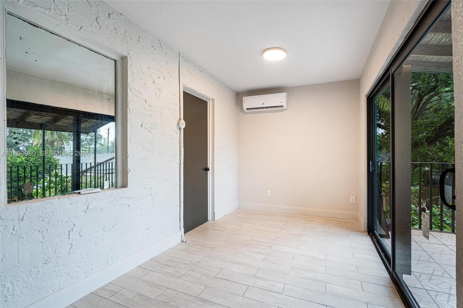 1523 NW 38th St, Miami FL 33142