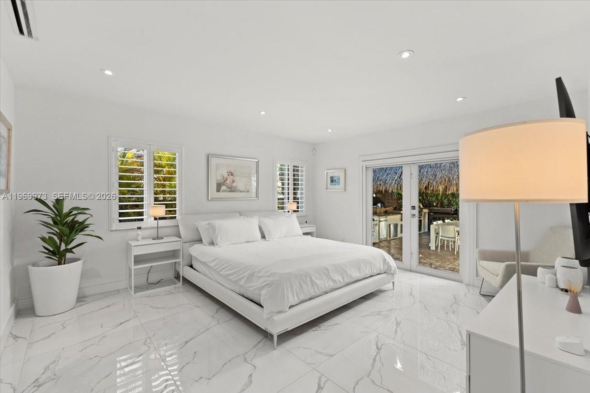 12930 Oleander Rd, North Miami FL 33181