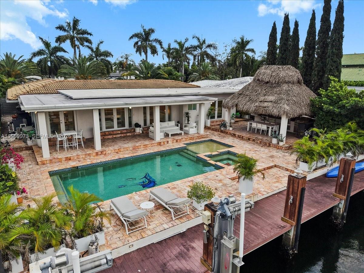 12930 Oleander Rd, North Miami FL 33181