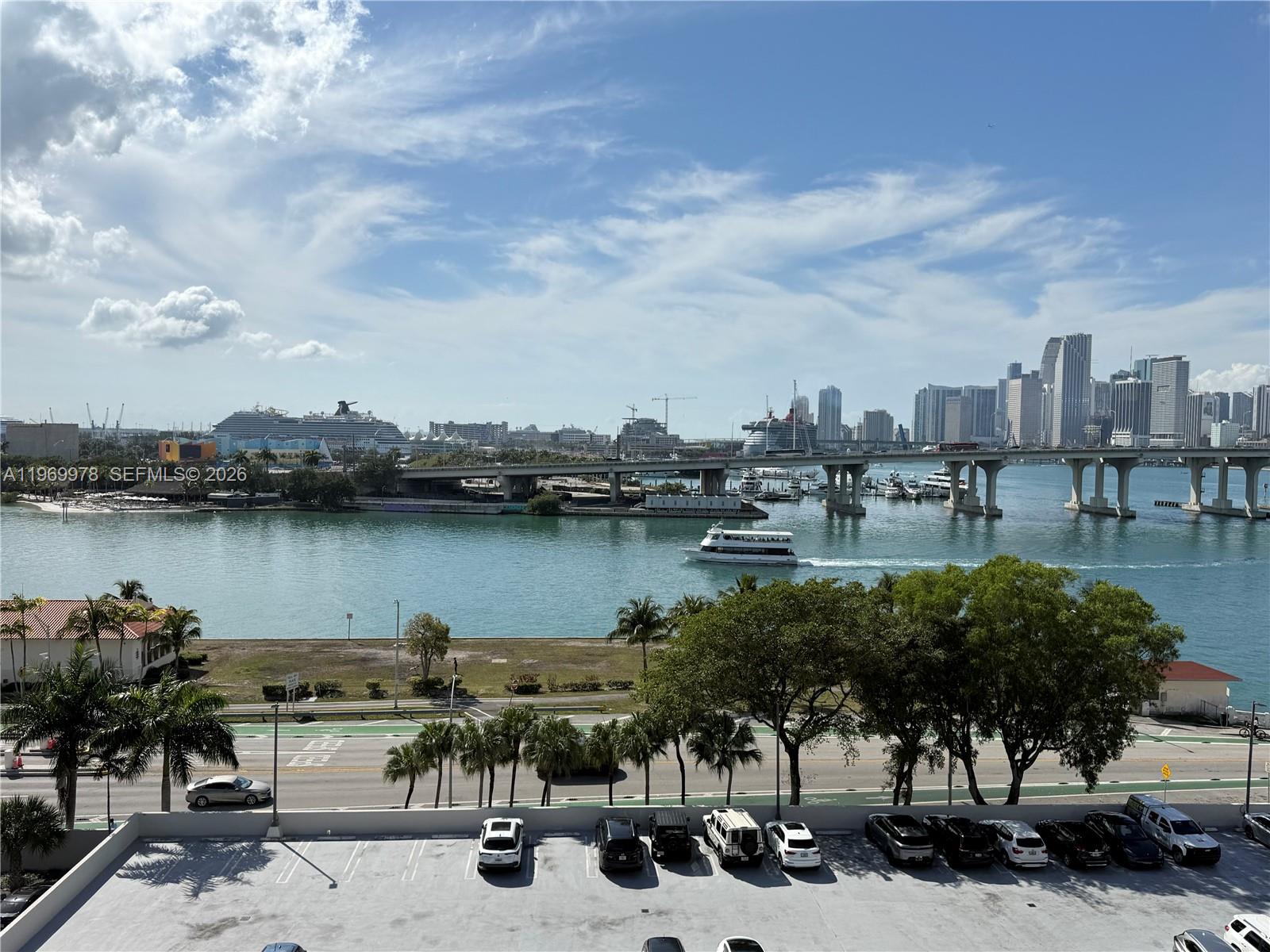 801 N Venetian Dr #802, Miami FL 33139