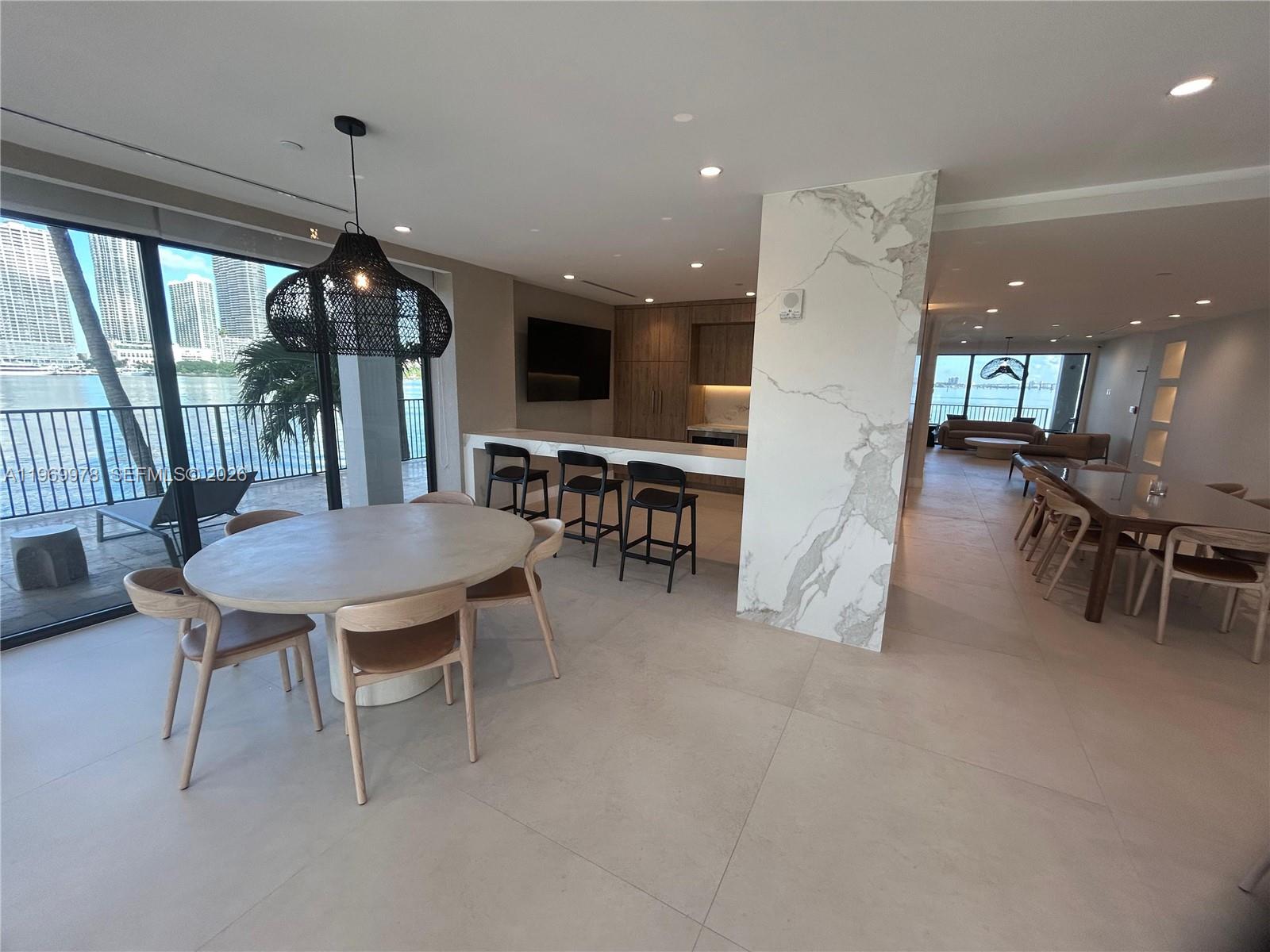 801 N Venetian Dr #802, Miami FL 33139