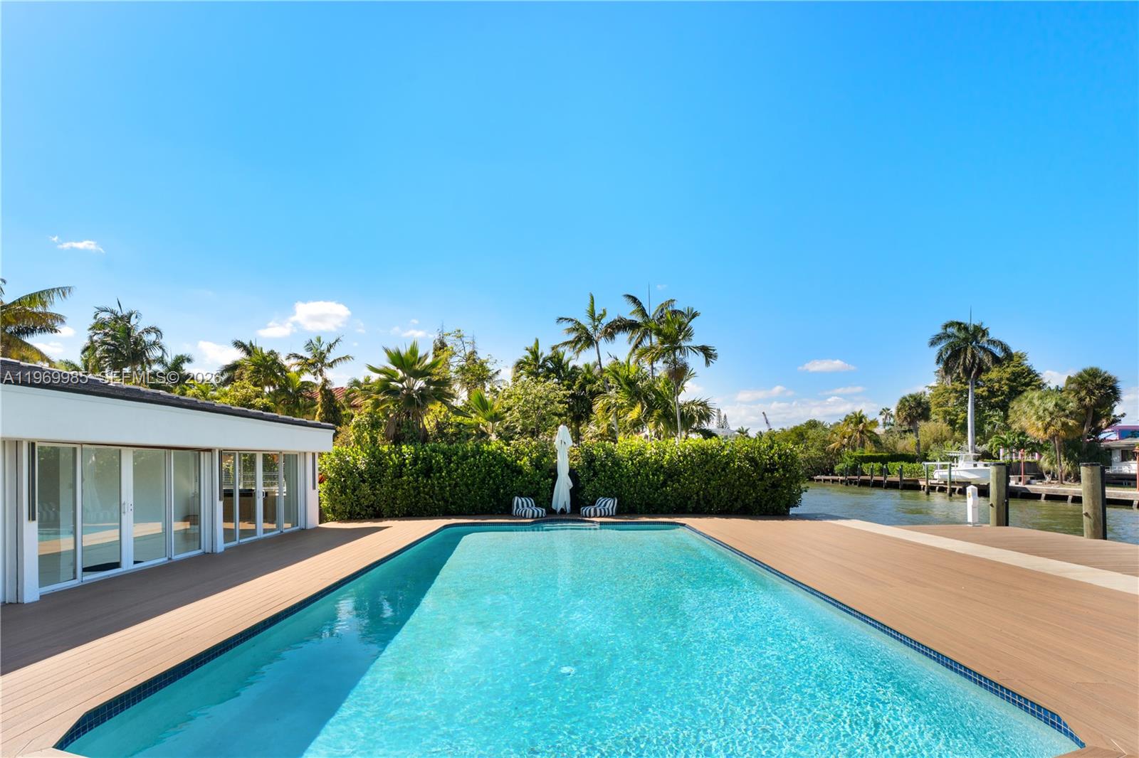 1025 Belle Meade Island Dr, Miami FL 33138