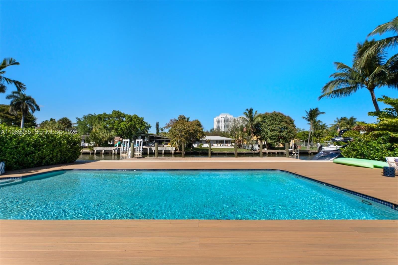 1025 Belle Meade Island Dr, Miami FL 33138