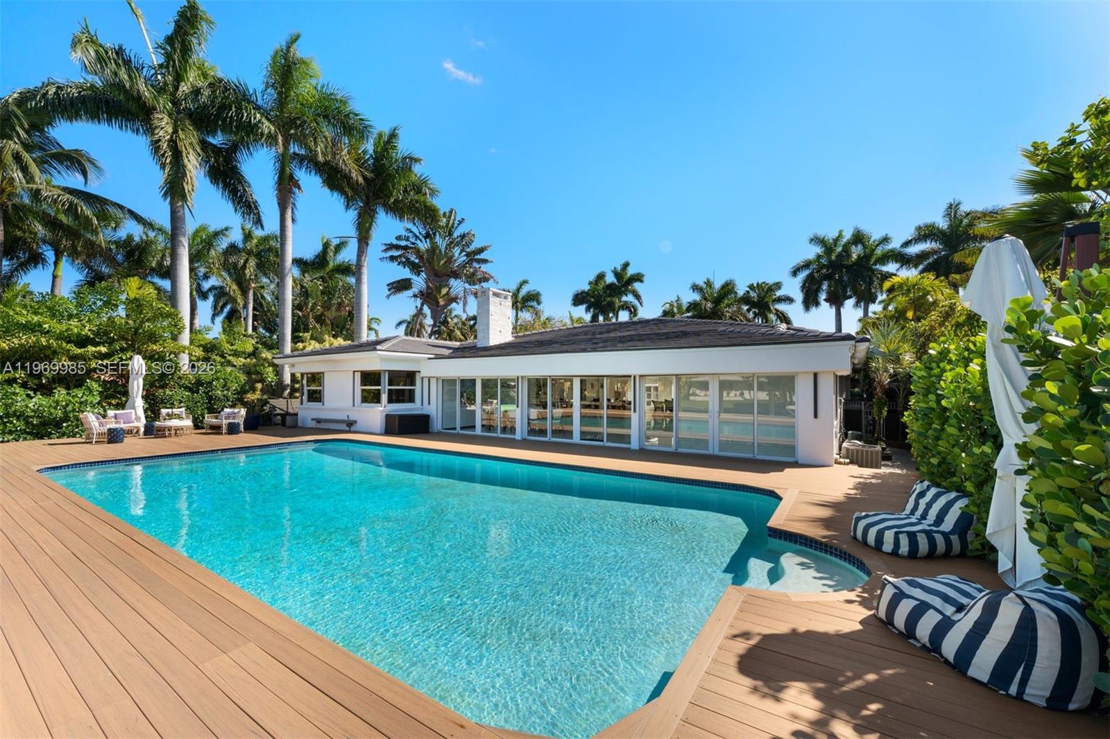1025 Belle Meade Island Dr, Miami FL 33138
