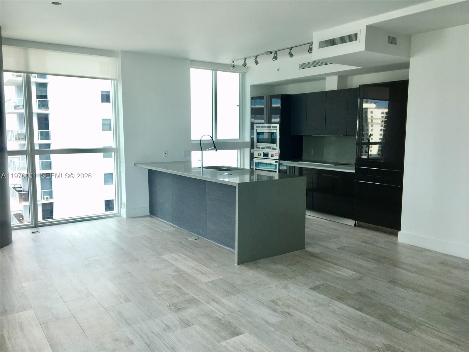 1080 Brickell Ave #3009, Miami FL 33131