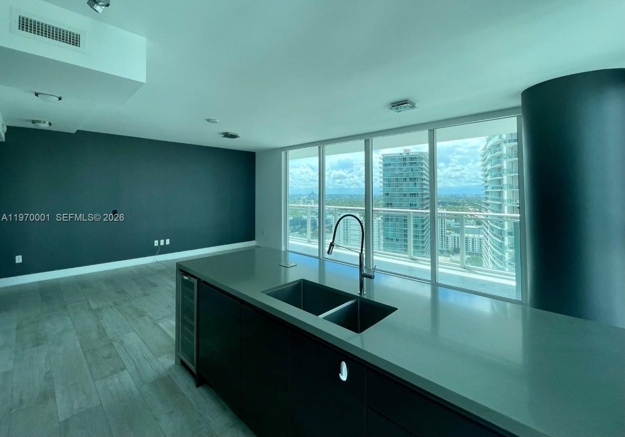 1080 Brickell Ave #3009, Miami FL 33131