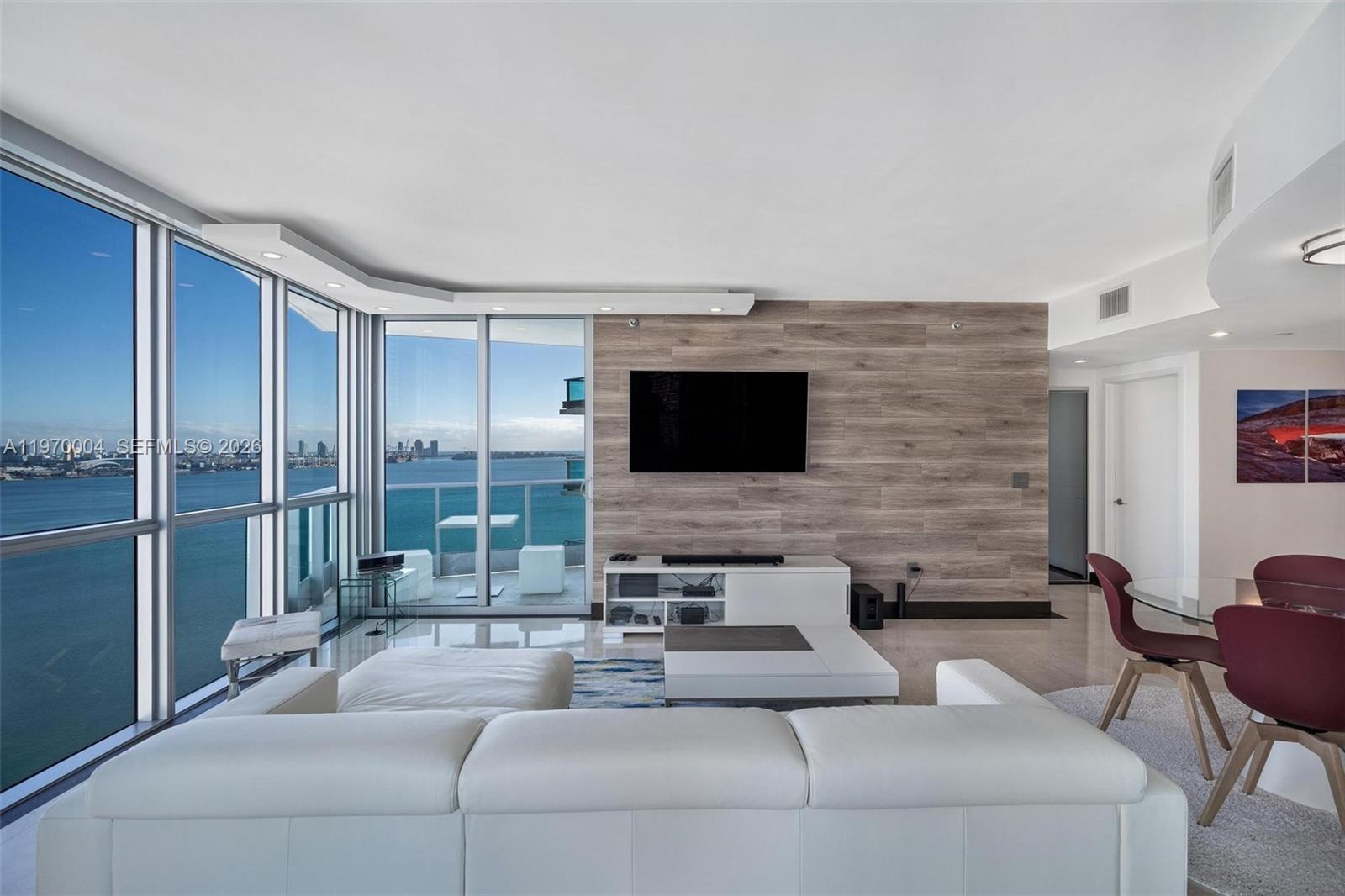 1331 Brickell Bay Dr #2402, Miami FL 33131