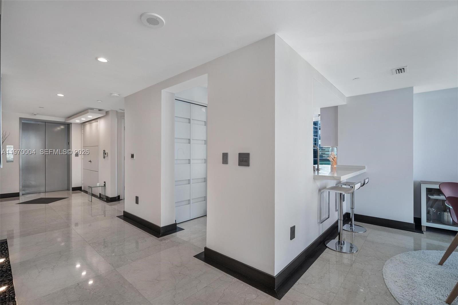 1331 Brickell Bay Dr #2402, Miami FL 33131