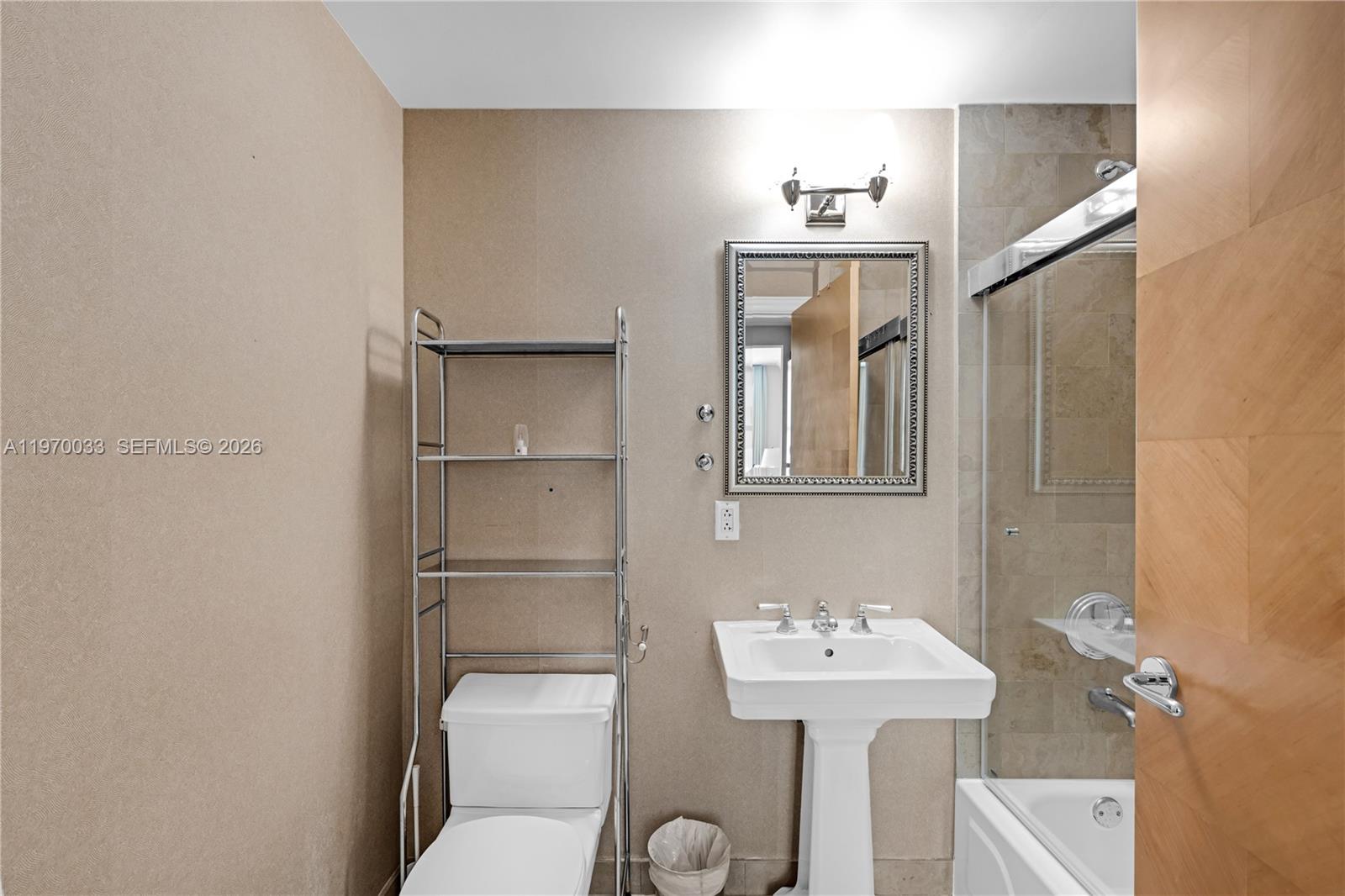 1500 Ocean Dr #704, Miami Beach FL 33139