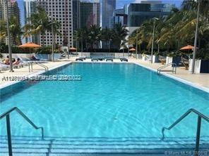 950 Brickell Bay Dr #1505, Miami FL 33131