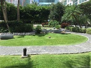 950 Brickell Bay Dr #1505, Miami FL 33131