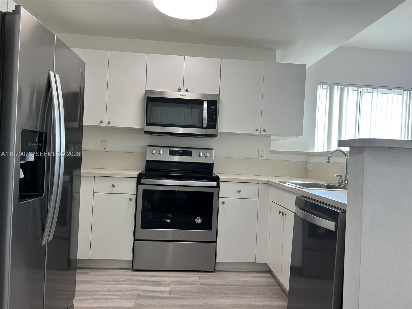 10 Aragon Ave #804, Coral Gables FL 33134