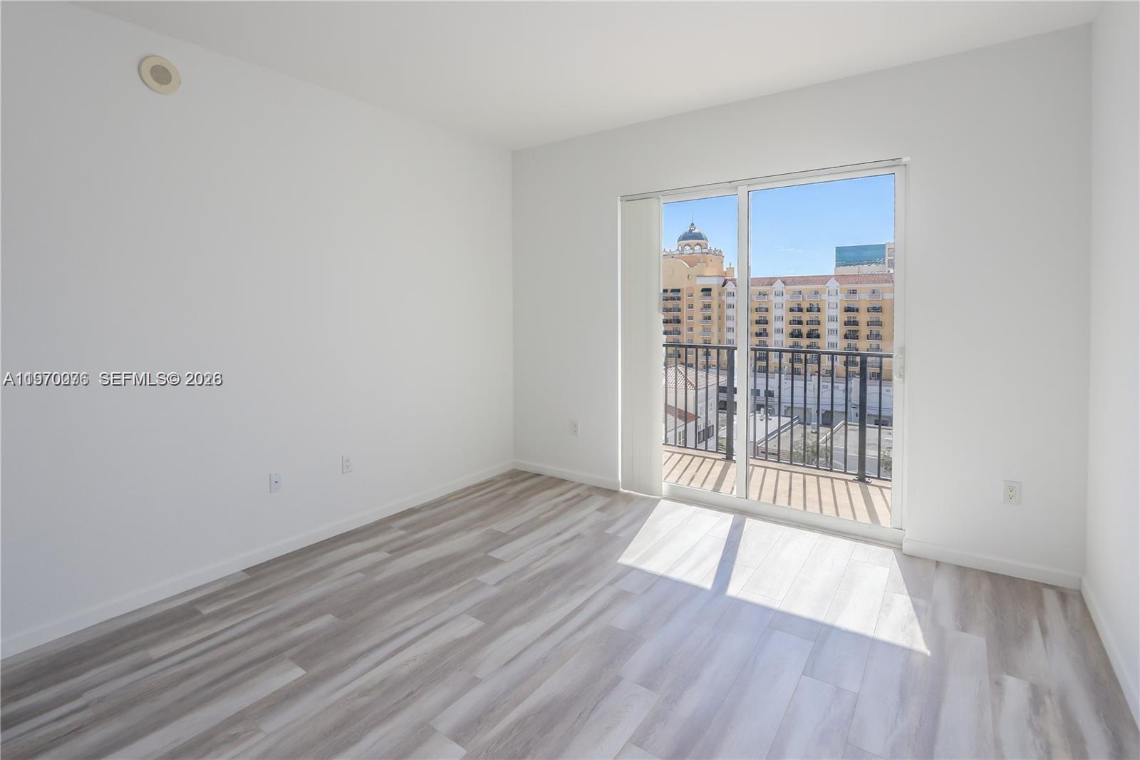 10 Aragon Ave #804, Coral Gables FL 33134