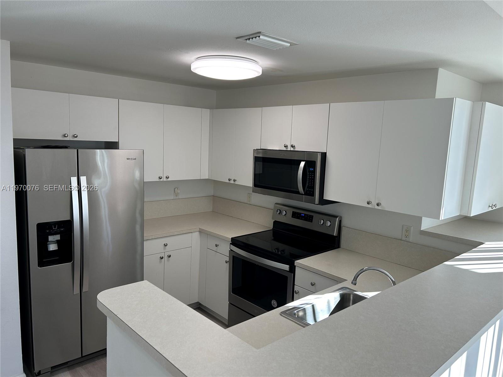10 Aragon Ave #804, Coral Gables FL 33134