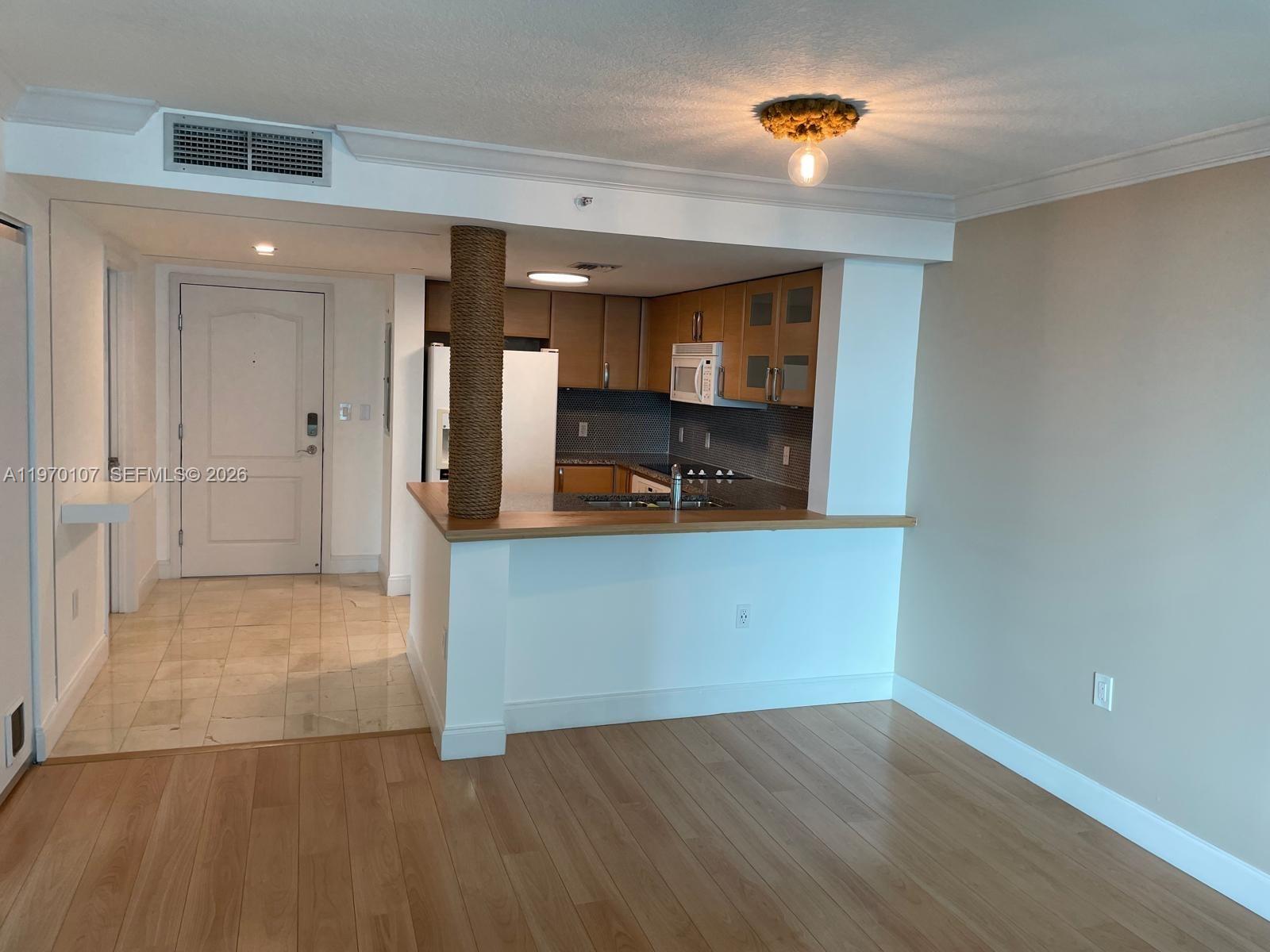 2101 Brickell Ave #1709, Miami FL 33129