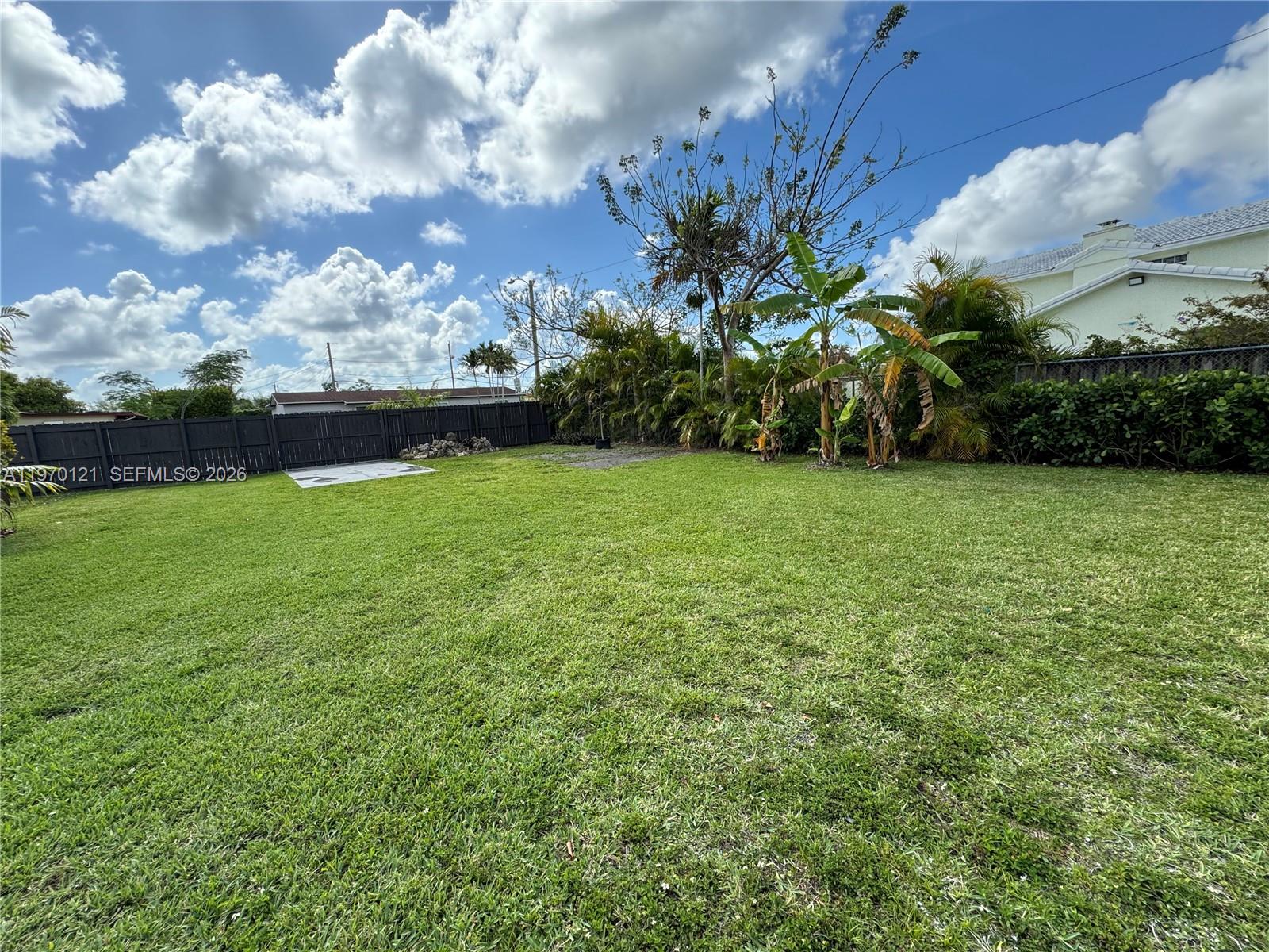 8400 SW 46th St, Miami FL 33155