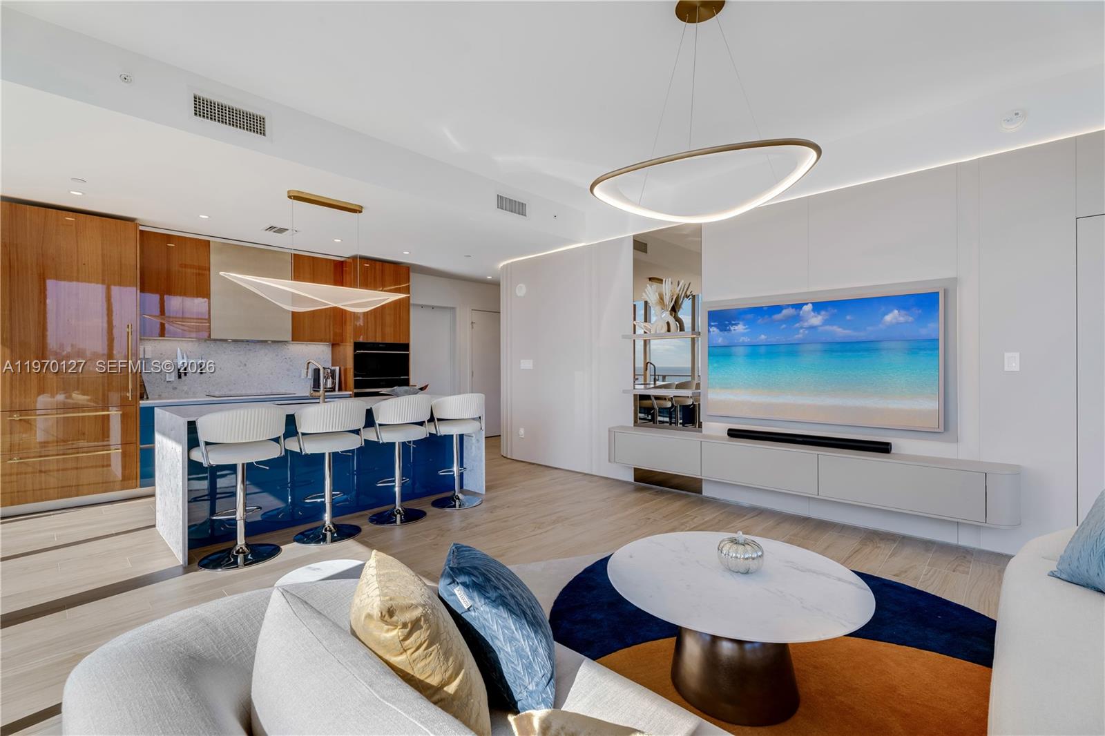 2678 Tigertail Ave #1410, Miami FL 33133
