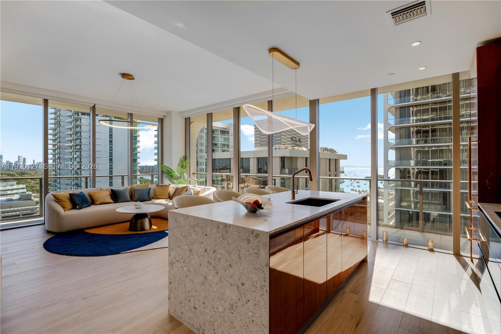 2678 Tigertail Ave #1410, Miami FL 33133