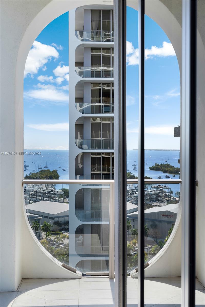 2678 Tigertail Ave #1410, Miami FL 33133