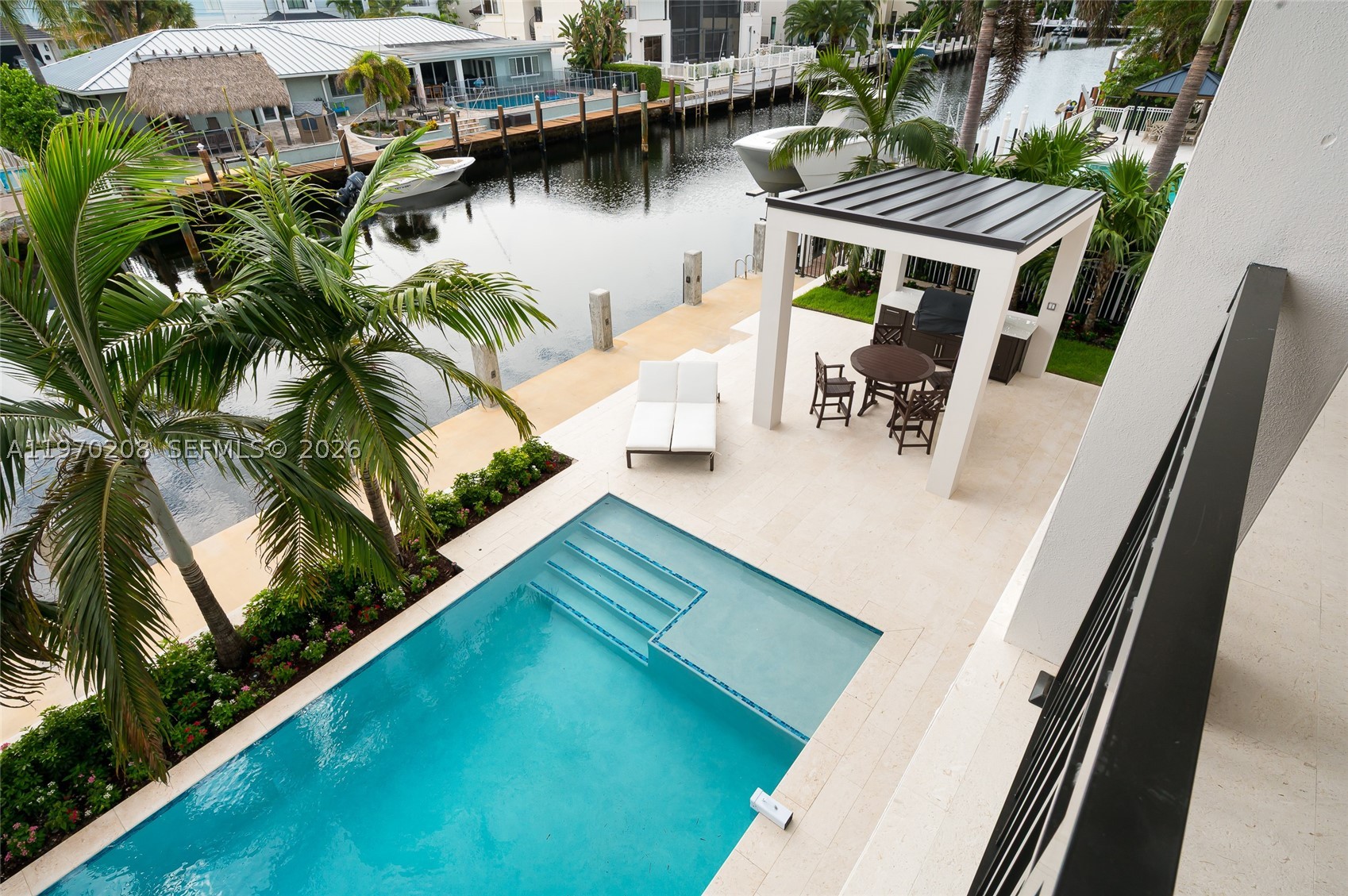 3740 NE 29th Ave, Lighthouse Point FL 33064