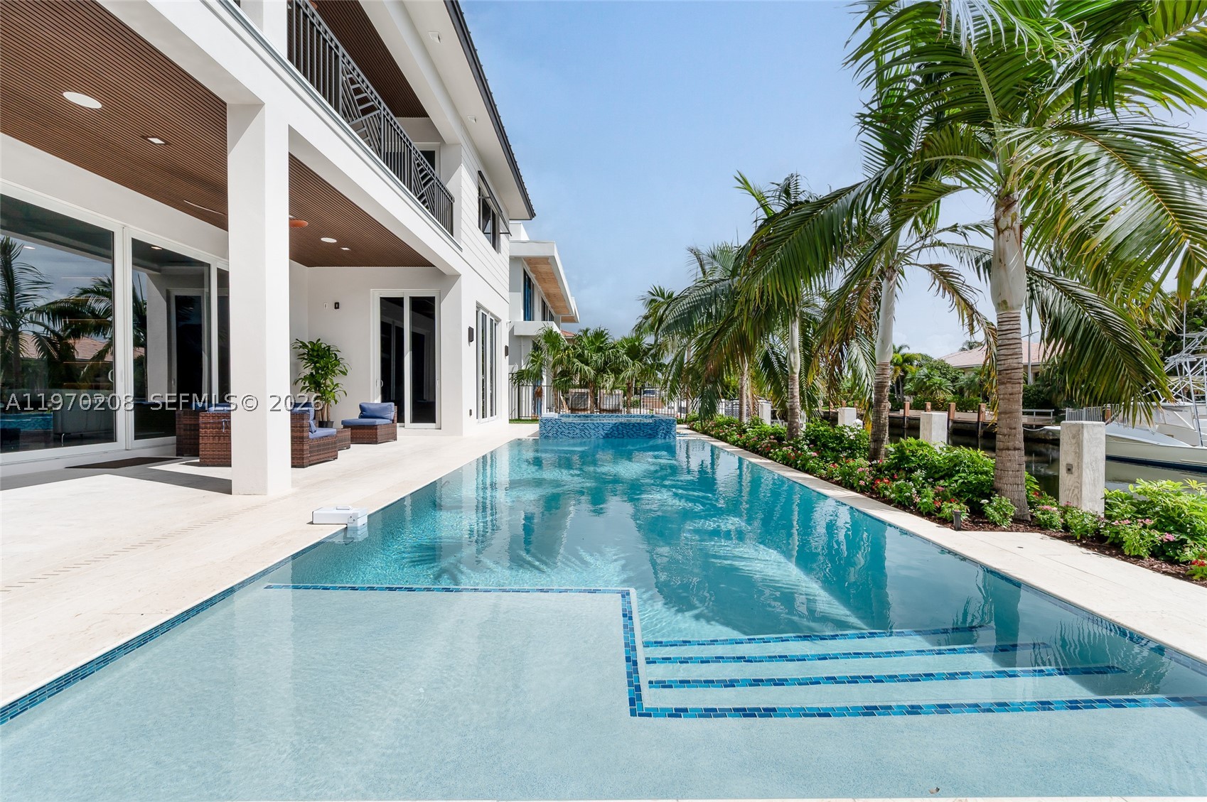 3740 NE 29th Ave, Lighthouse Point FL 33064