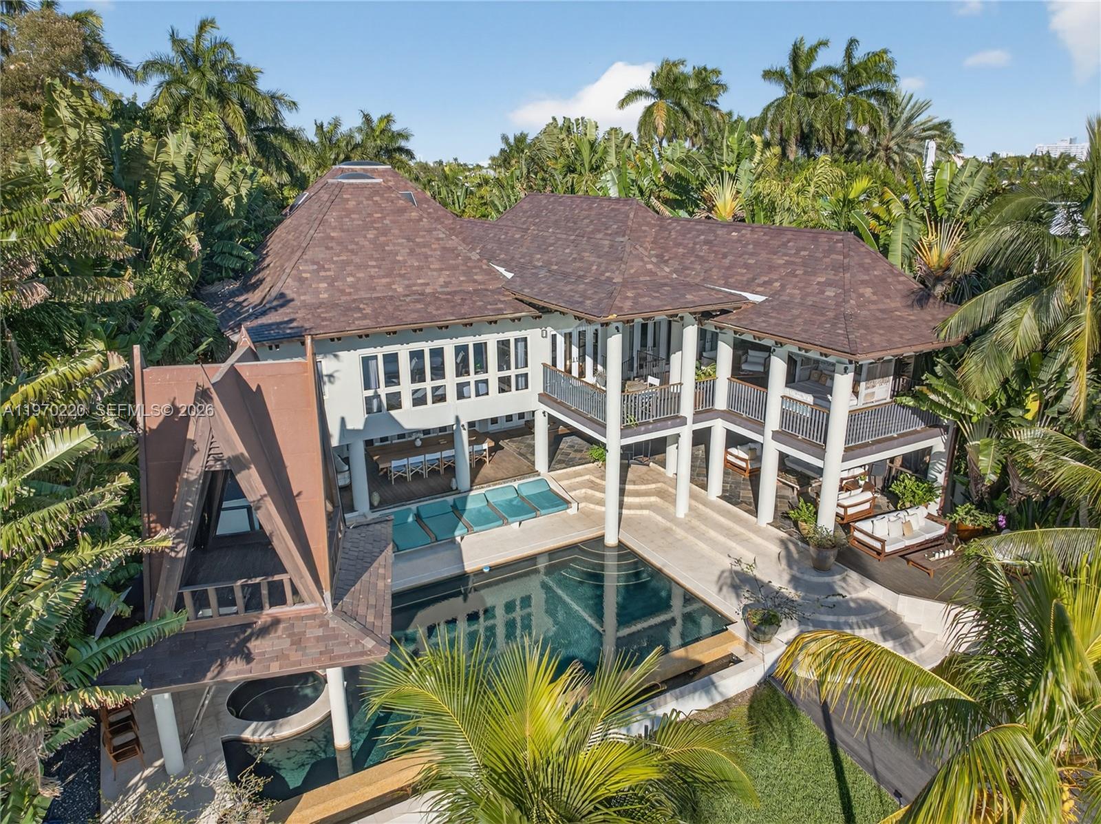 14 W San Marino Dr, Miami Beach FL 33139