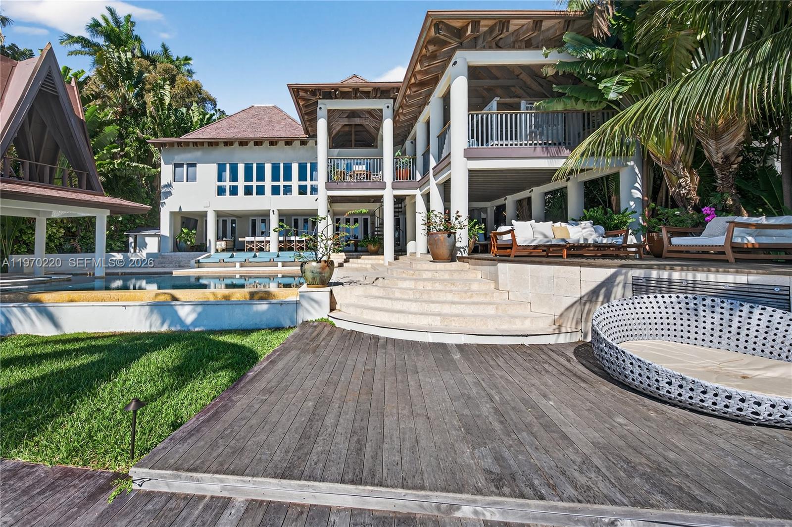14 W San Marino Dr, Miami Beach FL 33139