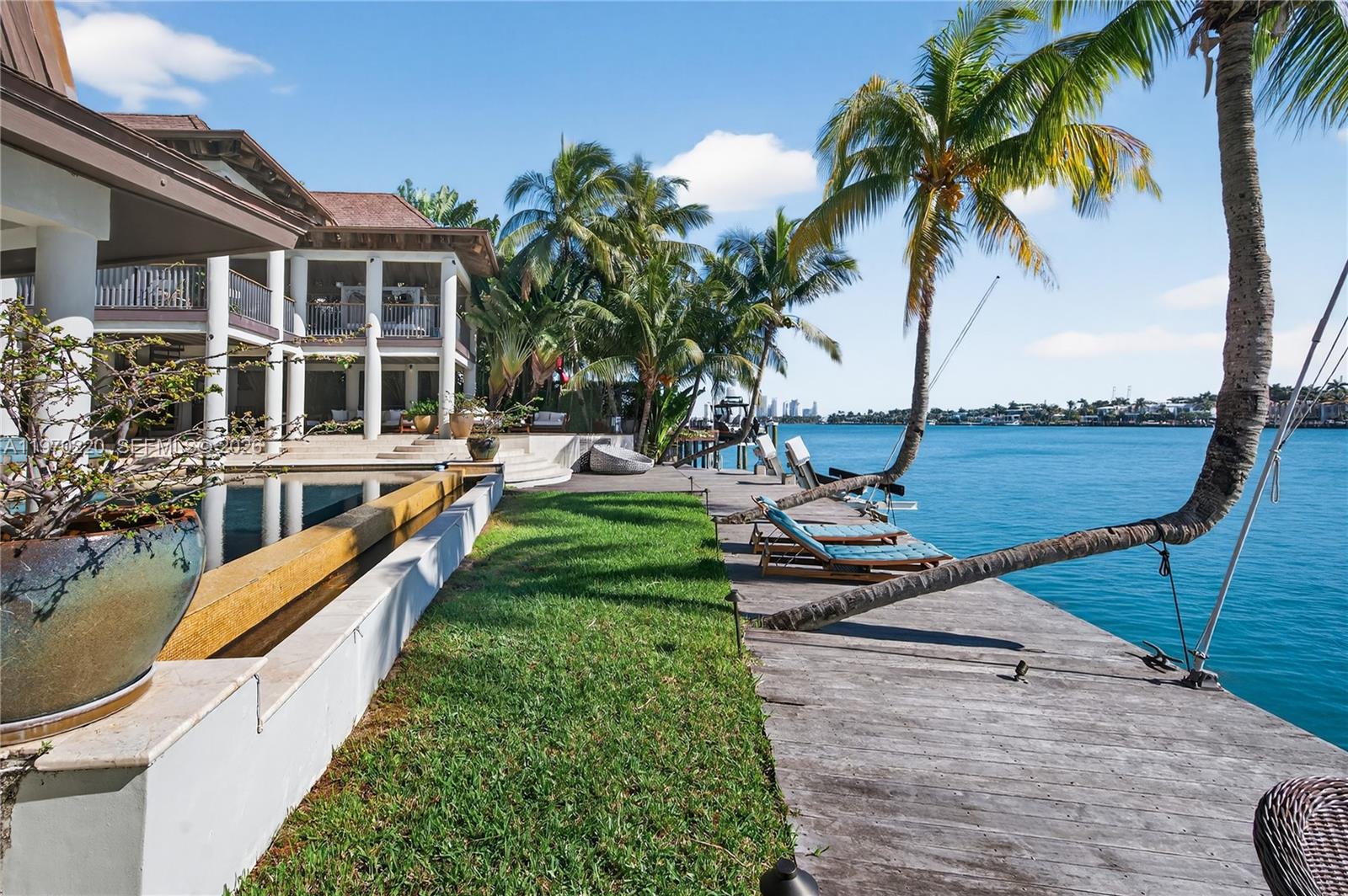 14 W San Marino Dr, Miami Beach FL 33139