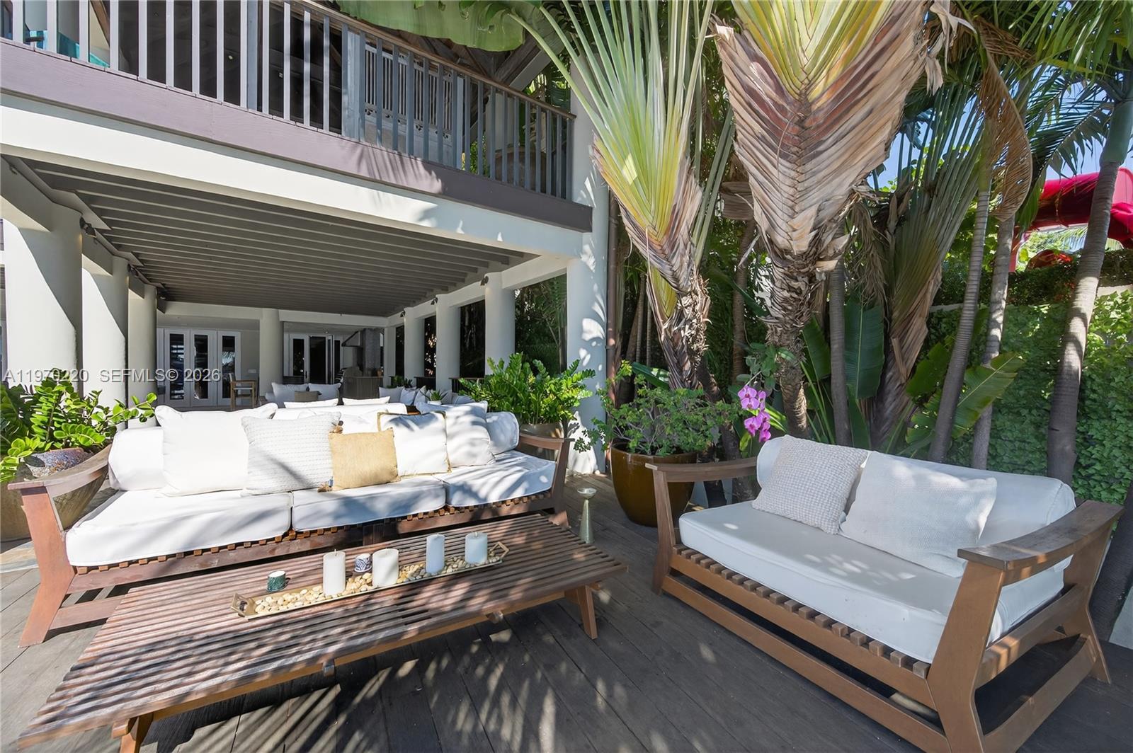 14 W San Marino Dr, Miami Beach FL 33139