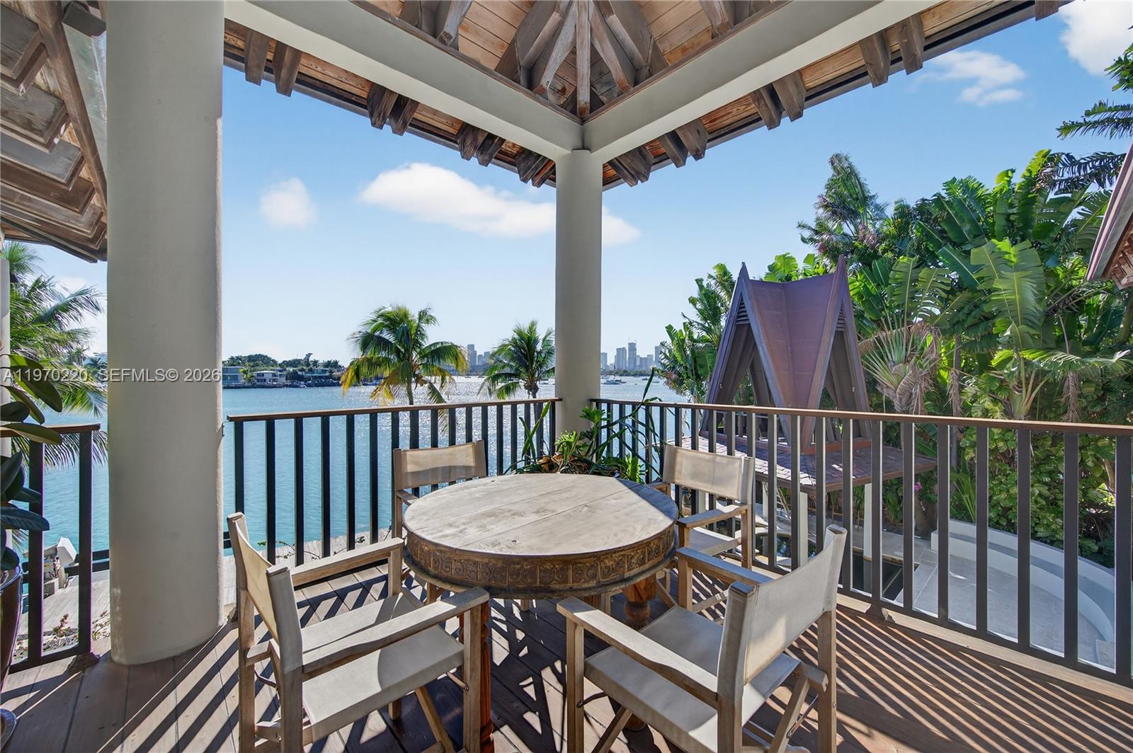 14 W San Marino Dr, Miami Beach FL 33139