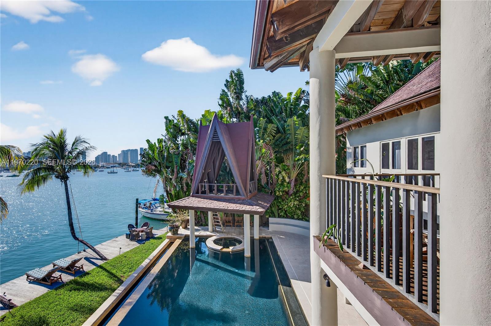 14 W San Marino Dr, Miami Beach FL 33139