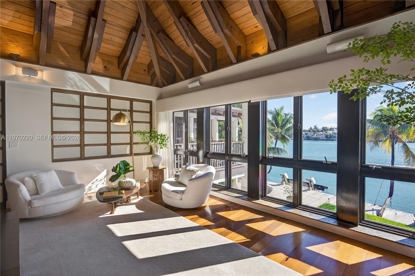 14 W San Marino Dr, Miami Beach FL 33139