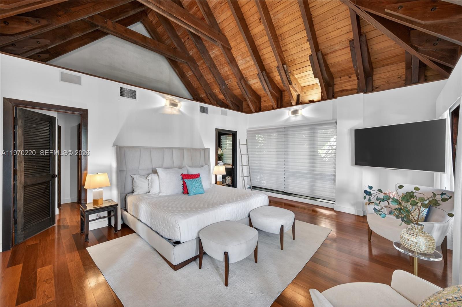 14 W San Marino Dr, Miami Beach FL 33139