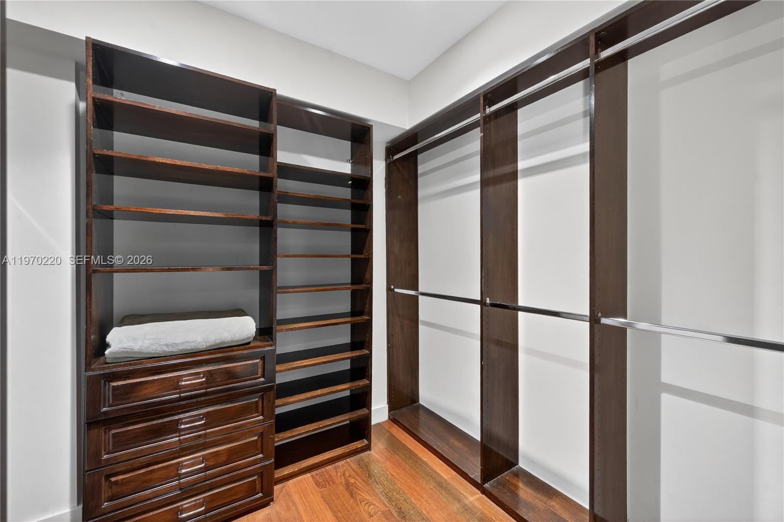 14 W San Marino Dr, Miami Beach FL 33139