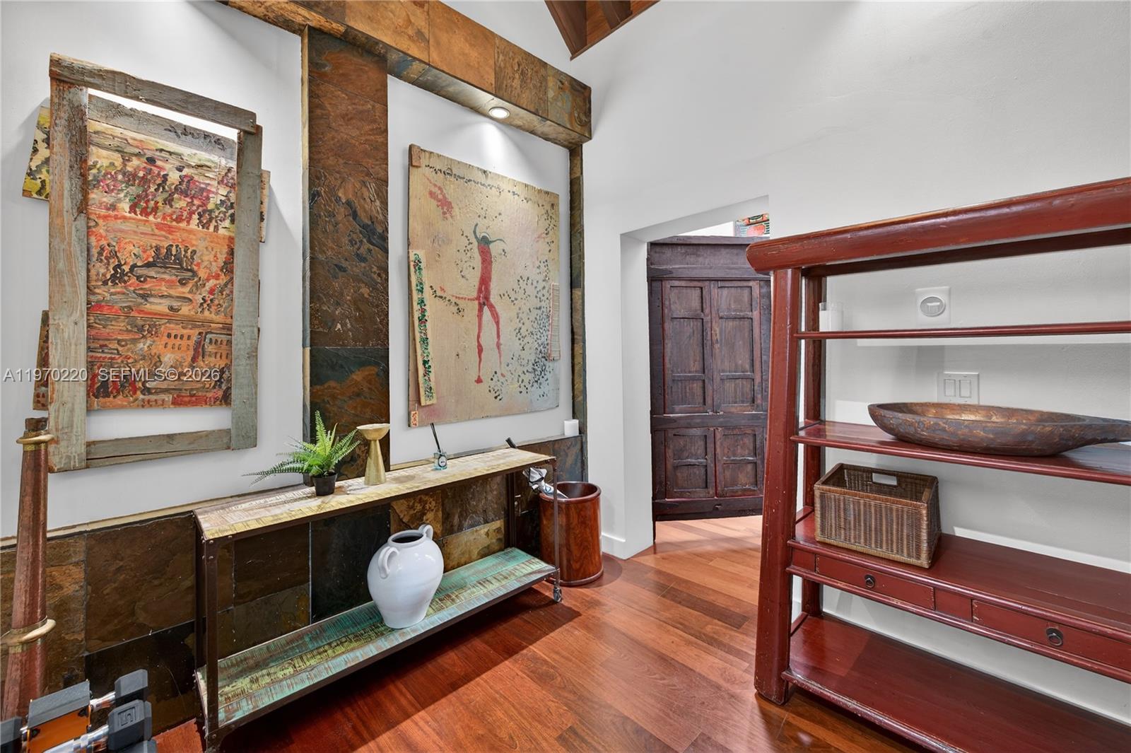 14 W San Marino Dr, Miami Beach FL 33139