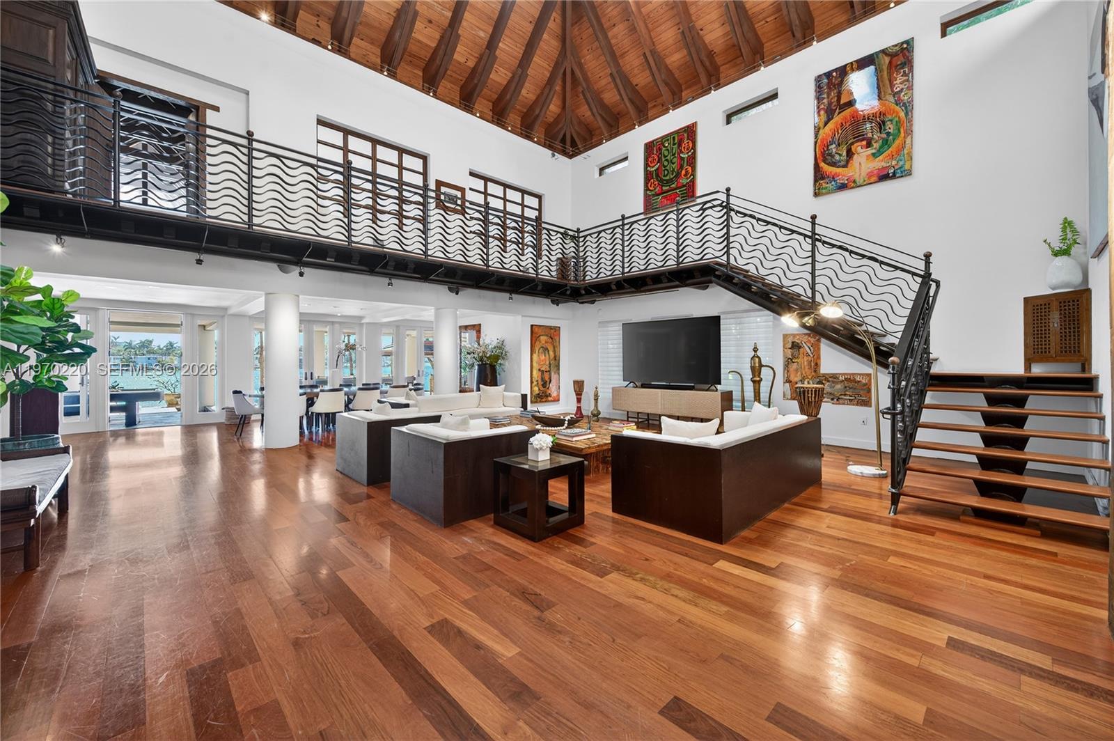 14 W San Marino Dr, Miami Beach FL 33139