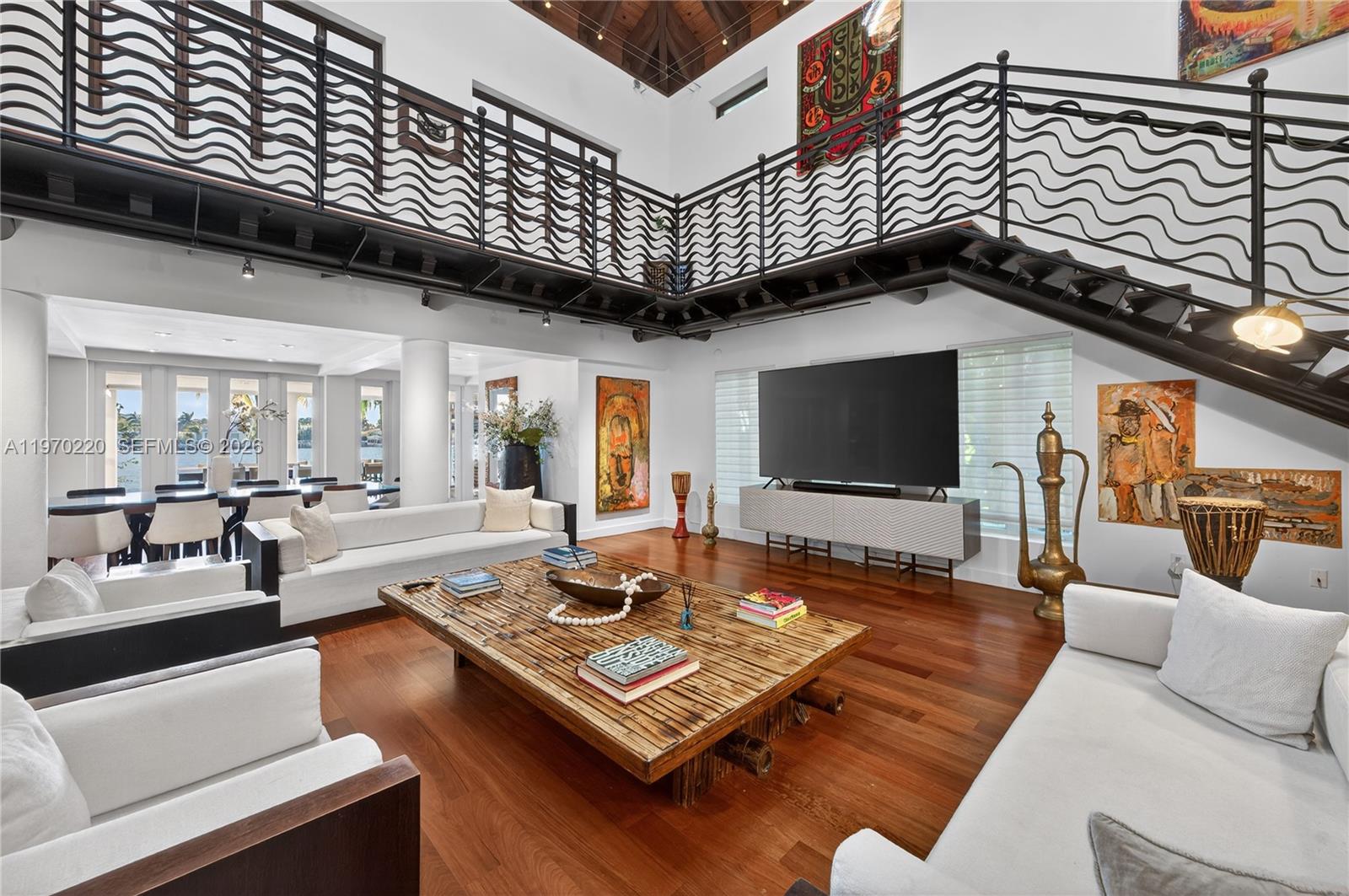 14 W San Marino Dr, Miami Beach FL 33139