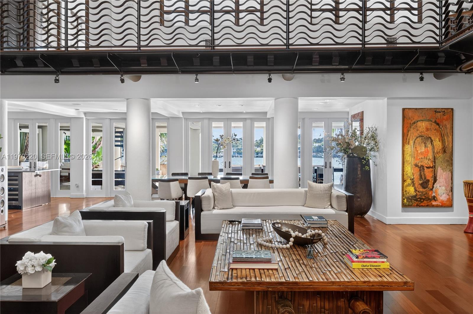 14 W San Marino Dr, Miami Beach FL 33139