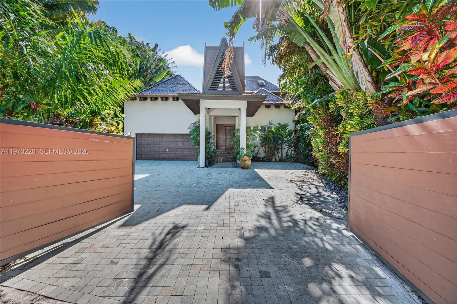 14 W San Marino Dr, Miami Beach FL 33139