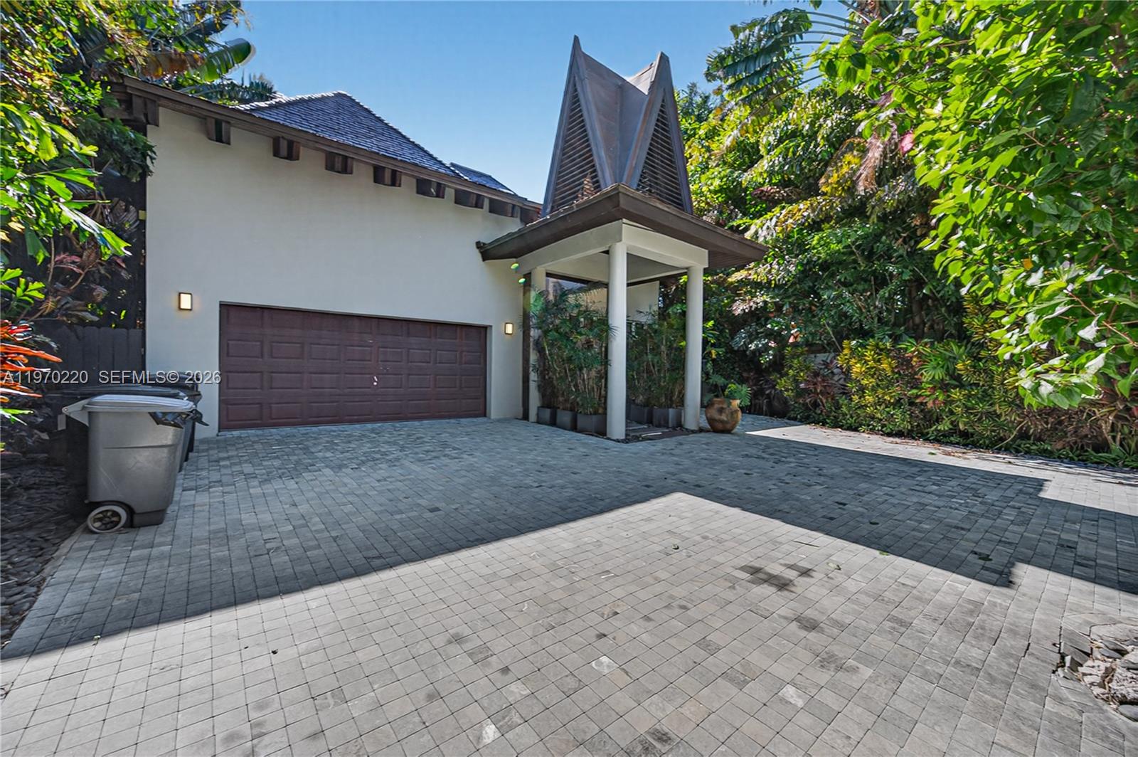 14 W San Marino Dr, Miami Beach FL 33139
