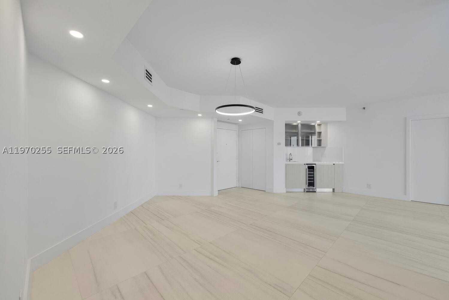 3000 Island Blvd #2504, Aventura FL 33160