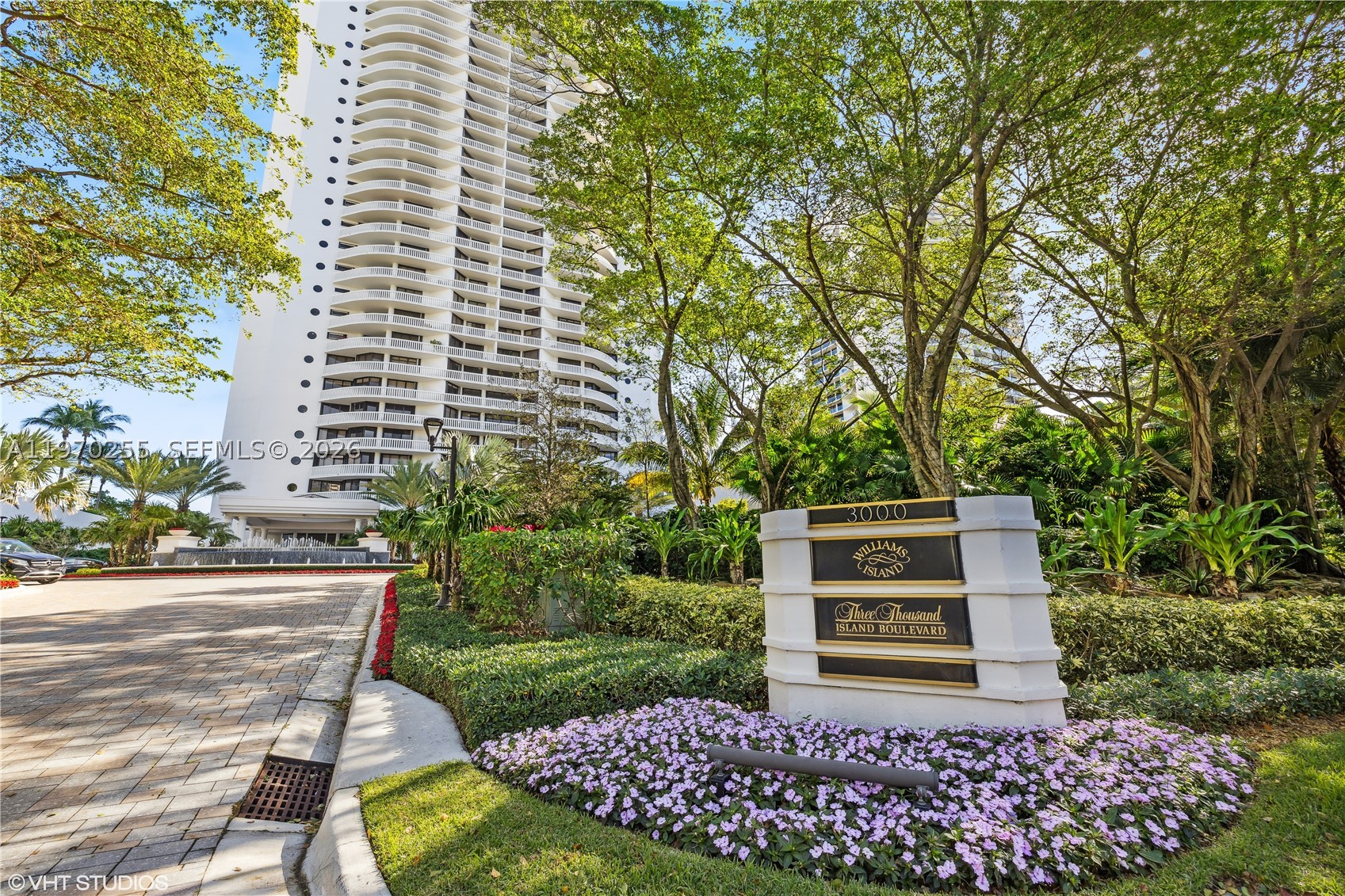 3000 Island Blvd #2504, Aventura FL 33160