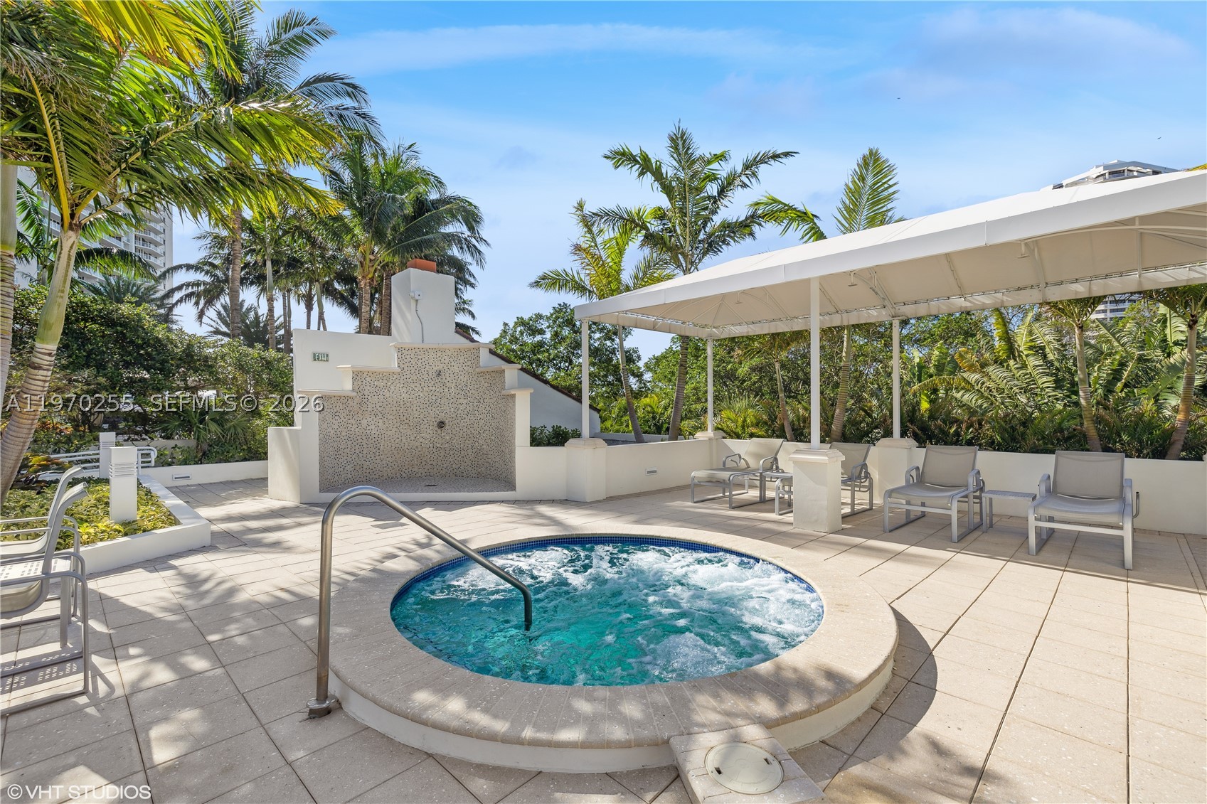 3000 Island Blvd #2504, Aventura FL 33160