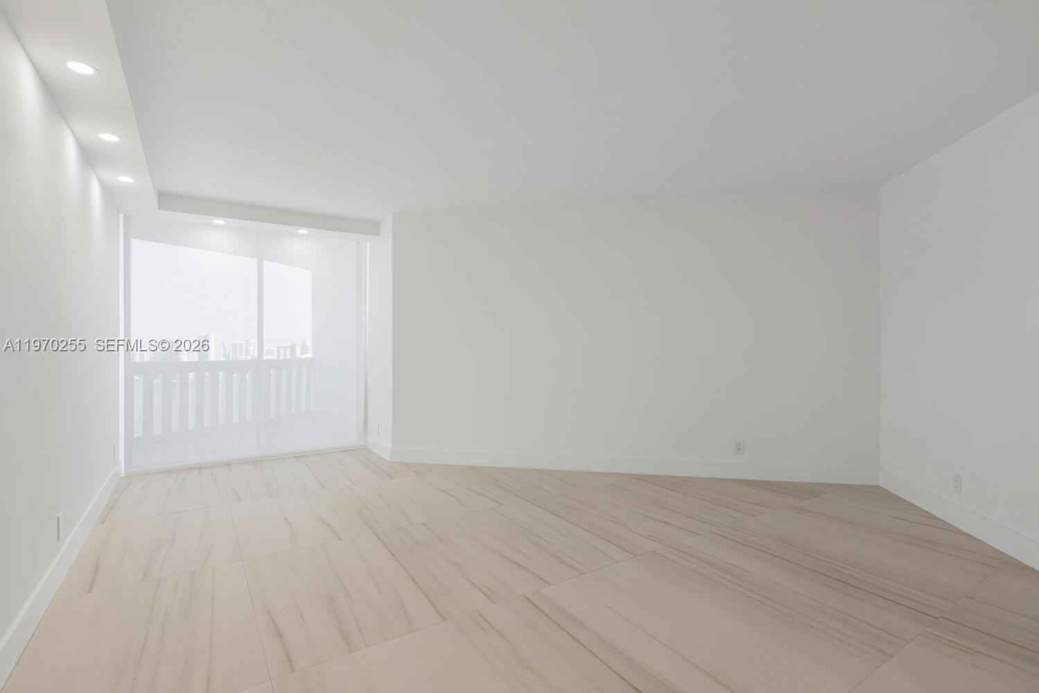 3000 Island Blvd #2504, Aventura FL 33160