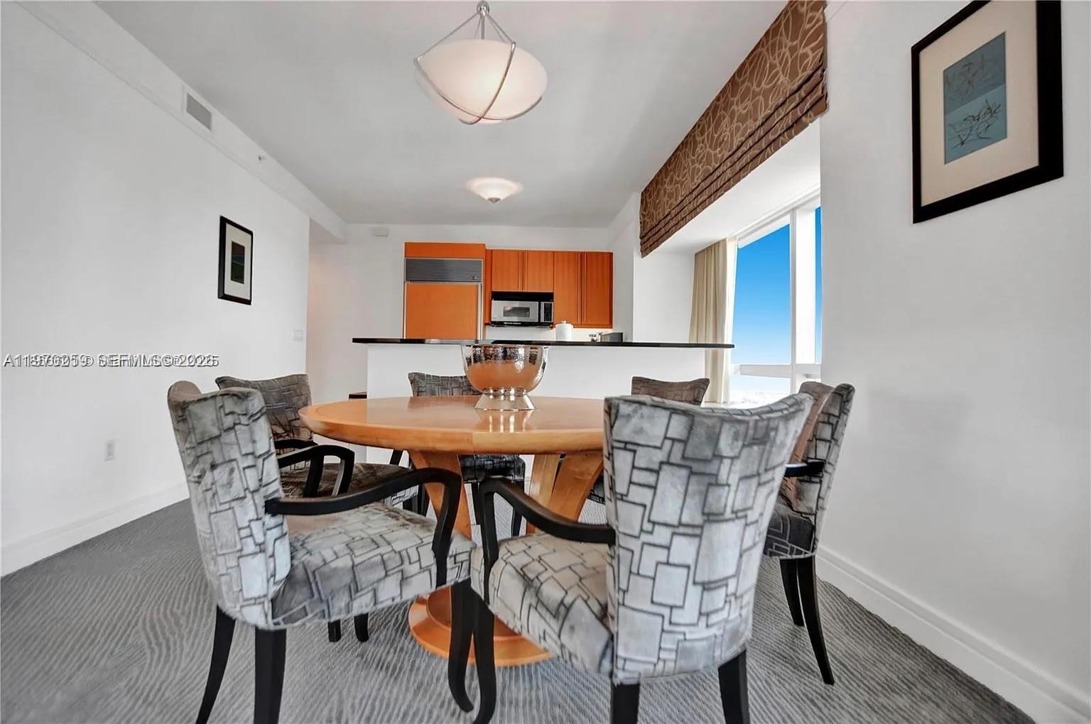 1435 Brickell Ave #3212, Miami FL 33131