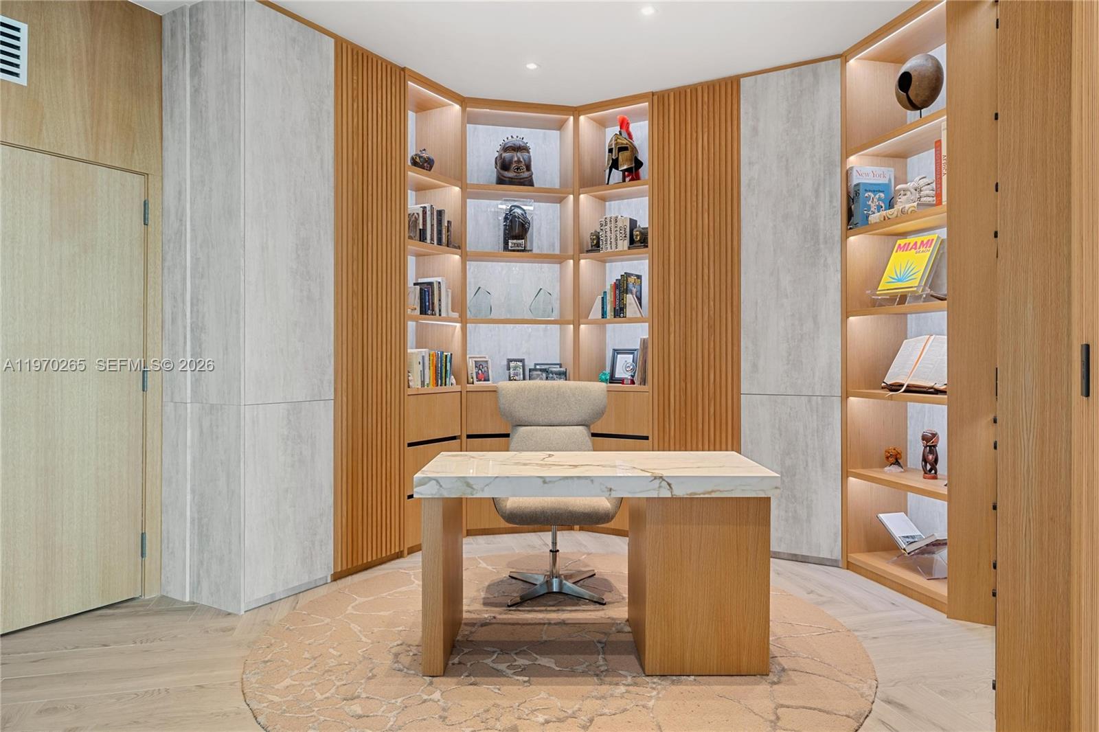 1331 Brickell Bay Dr #2903, Miami FL 33131