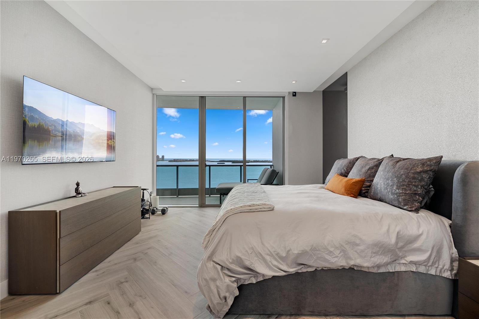 1331 Brickell Bay Dr #2903, Miami FL 33131
