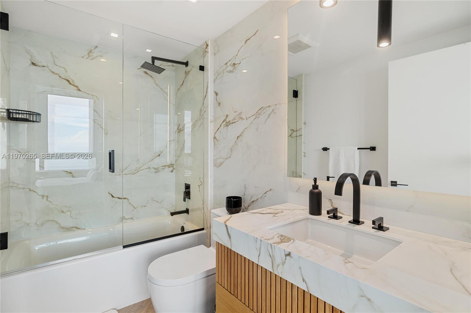1331 Brickell Bay Dr #2903, Miami FL 33131